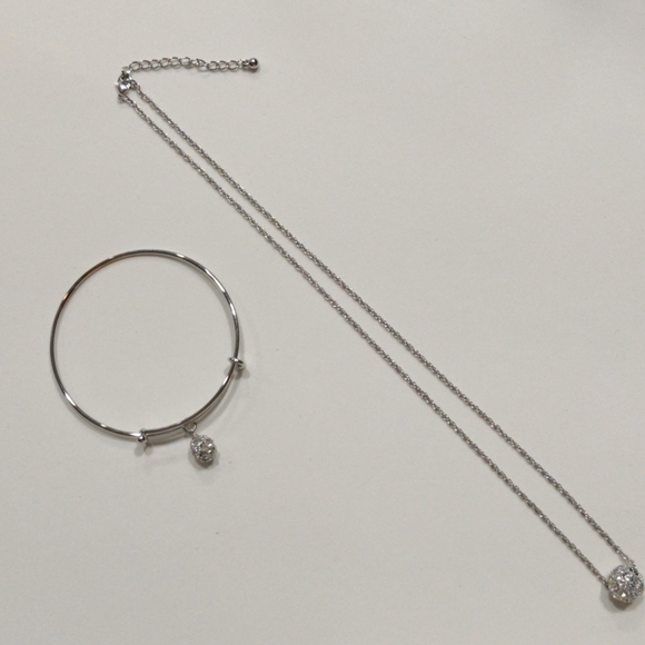 Swarovski Crystal Single Ball Necklace and Bangle Bracelet NWOT - Picture 3 of 7